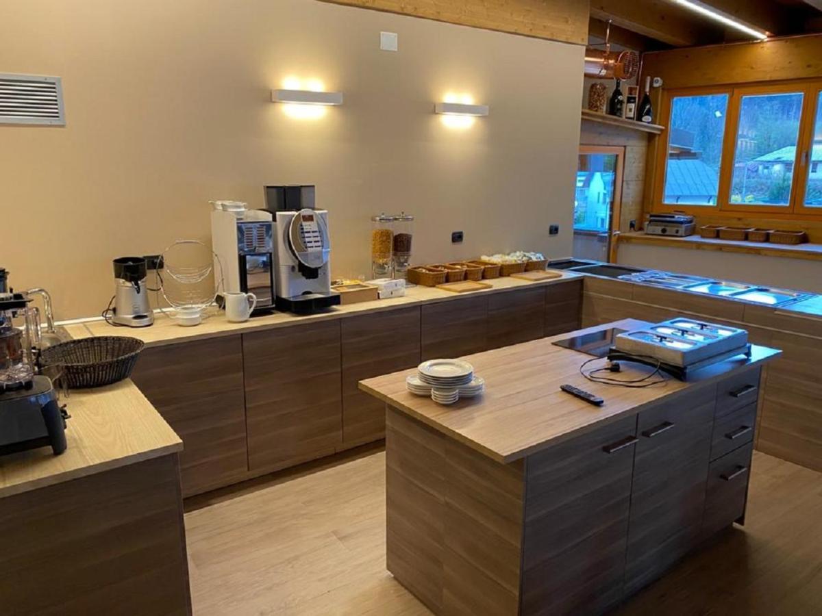 Hotel Trieste Tarvisio Buitenkant foto