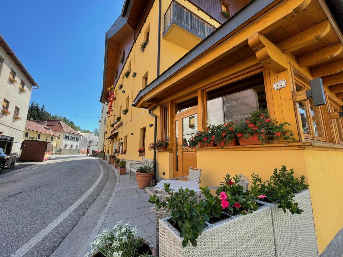 Hotel Trieste Tarvisio Buitenkant foto