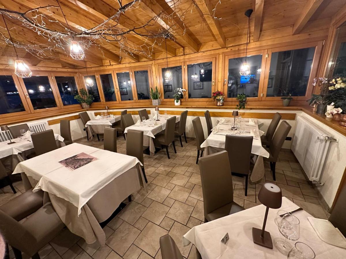 Hotel Trieste Tarvisio Buitenkant foto